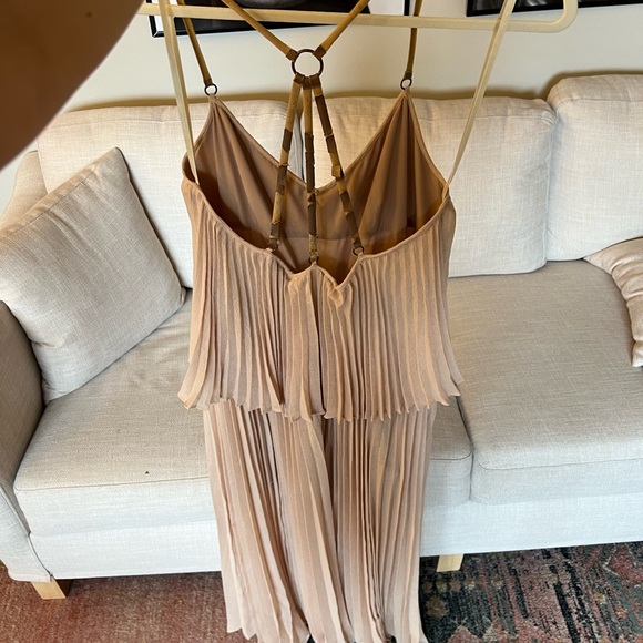 BCBG Maxazria Gown - Picture 7 of 9